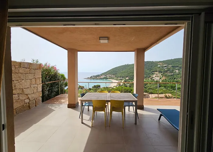 Serena-piscine Privee- Vue