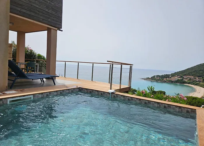 Serena-piscine Privee- Vue Vila